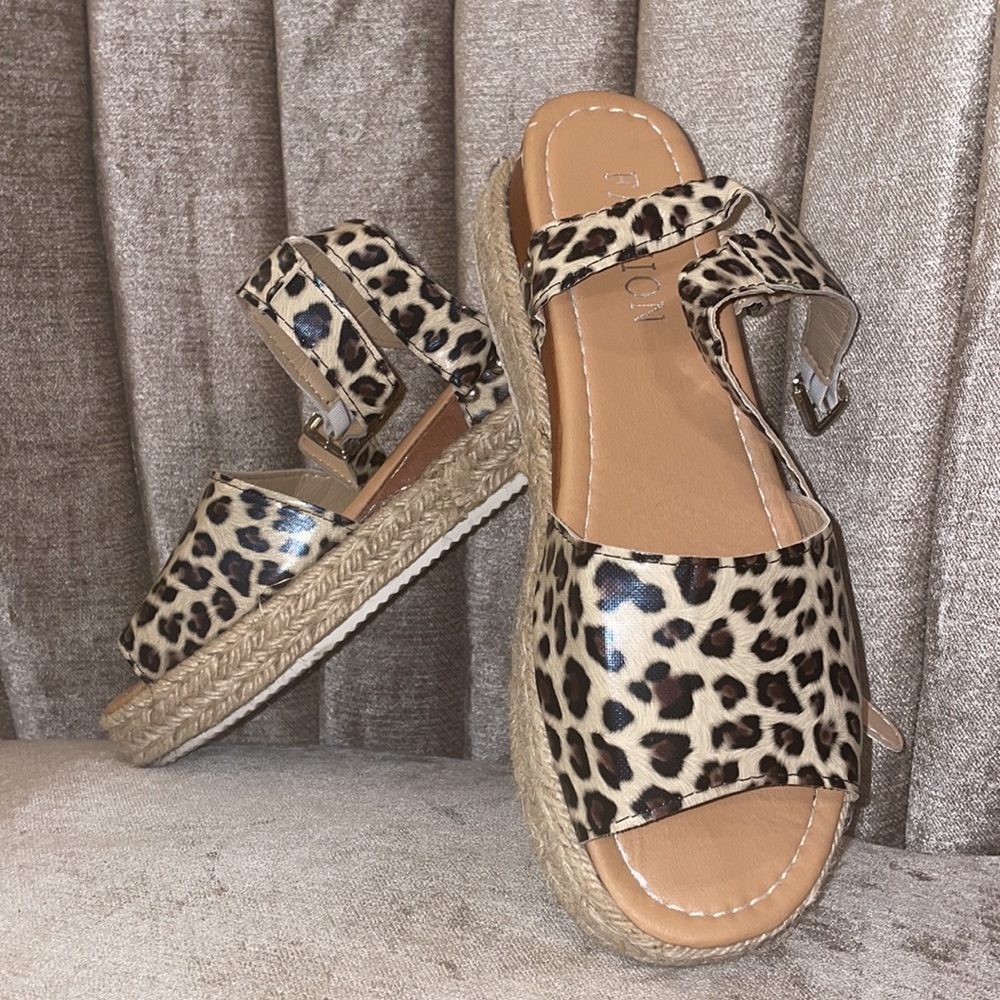 Platform cheetah sandals
